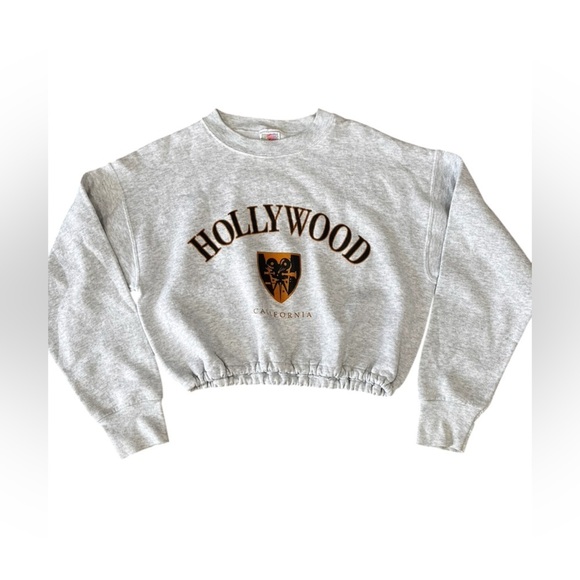Fruit of the Loom Sweaters - Vintage reworked cropped Hollywood California souvenir Women's Sweatshirt top